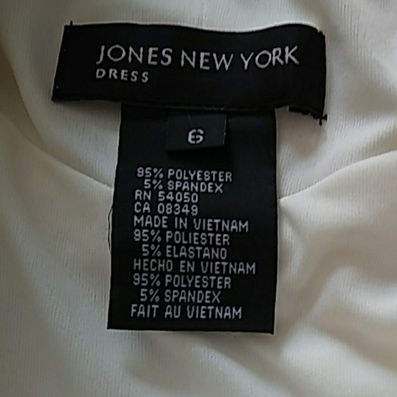 Dress - Picture 4 of 4